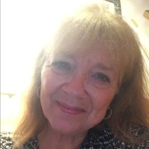 Meet your Posher, Faye